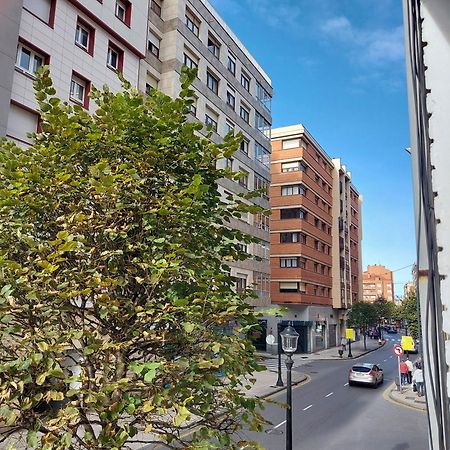 Apartamento Gijon Arena, Con Aparcamiento Luaran gambar