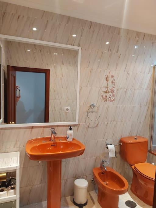 Apartamento Gijon Arena, Con Aparcamiento Luaran gambar