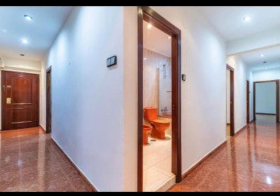 Apartamento Gijon Arena, Con Aparcamiento Luaran gambar